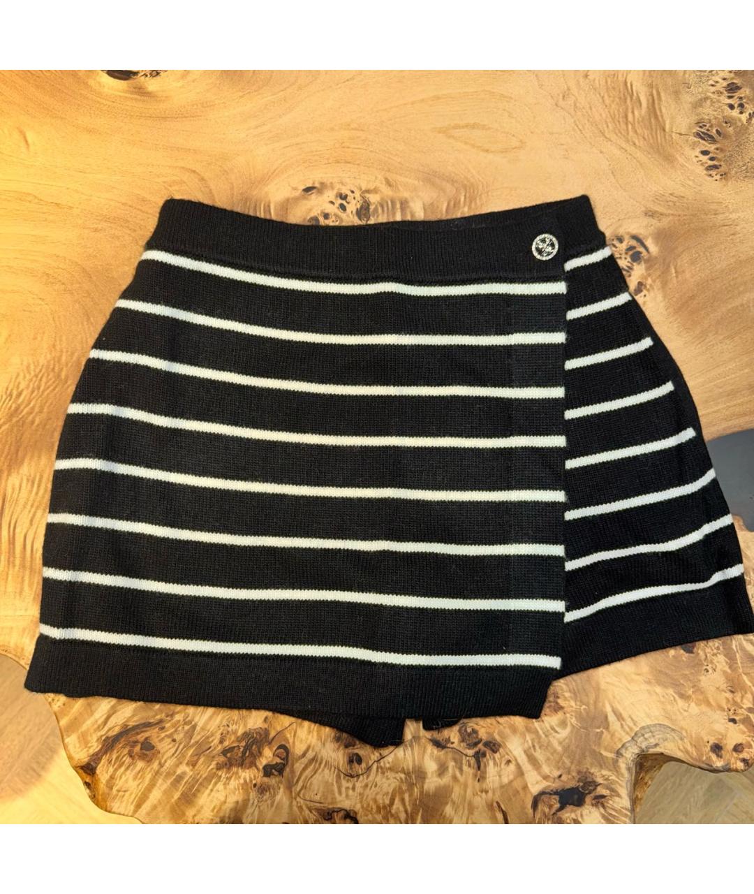 CHANEL Черный кашемировый костюм с юбками, фото 2