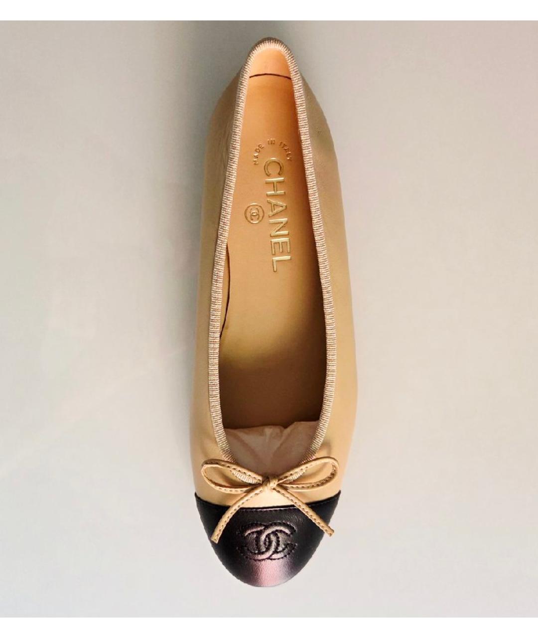 CHANEL Бежевые кожаные балетки, фото 7