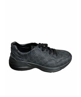 GUCCI Низкие кроссовки / кеды