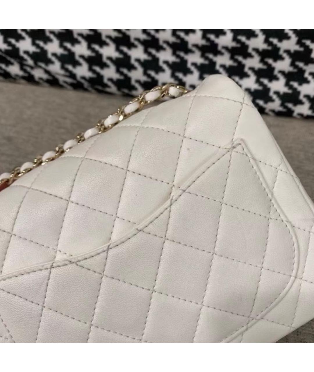 CHANEL Белая кожаная сумка через плечо, фото 3