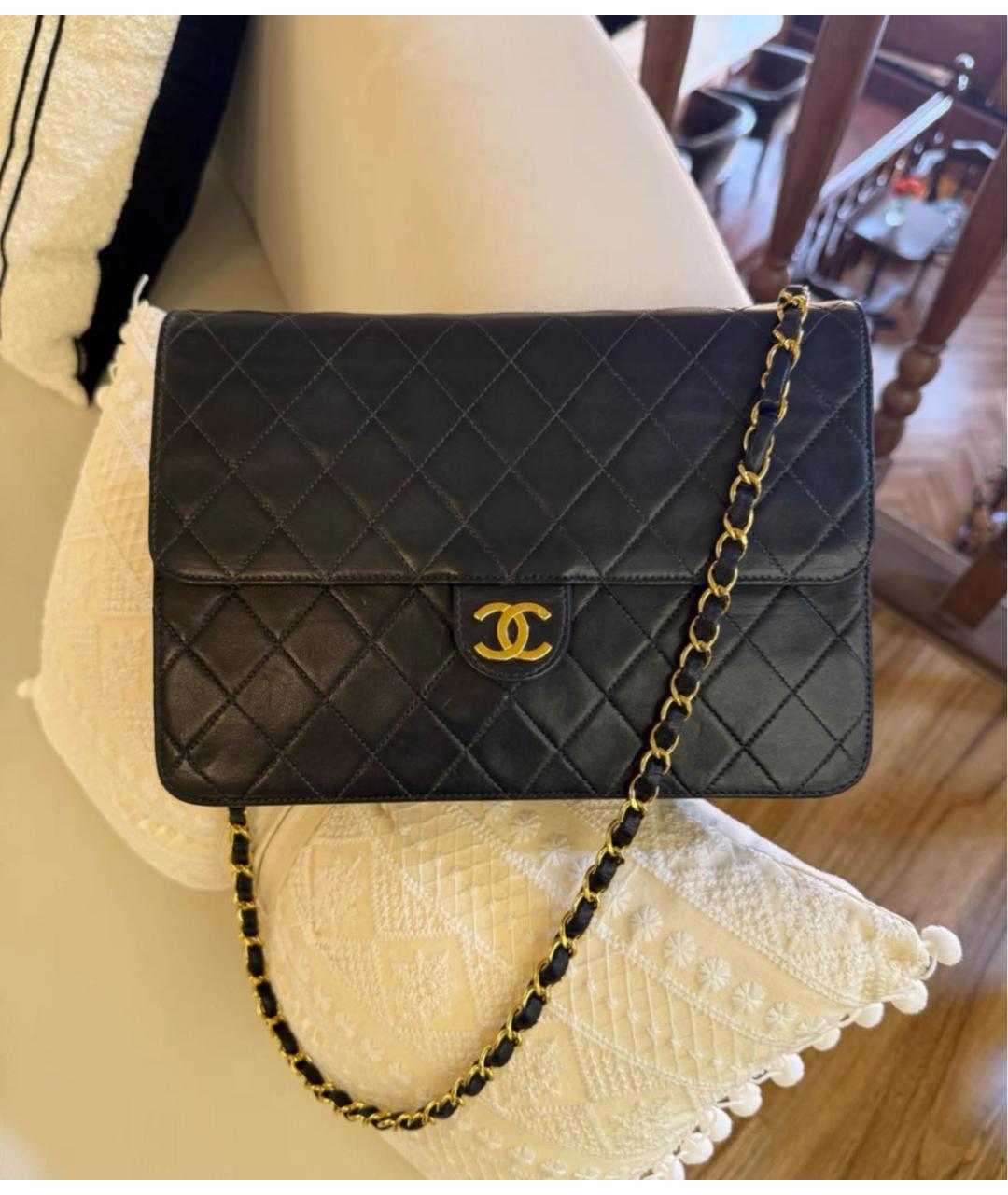 CHANEL Черная кожаная сумка через плечо, фото 2