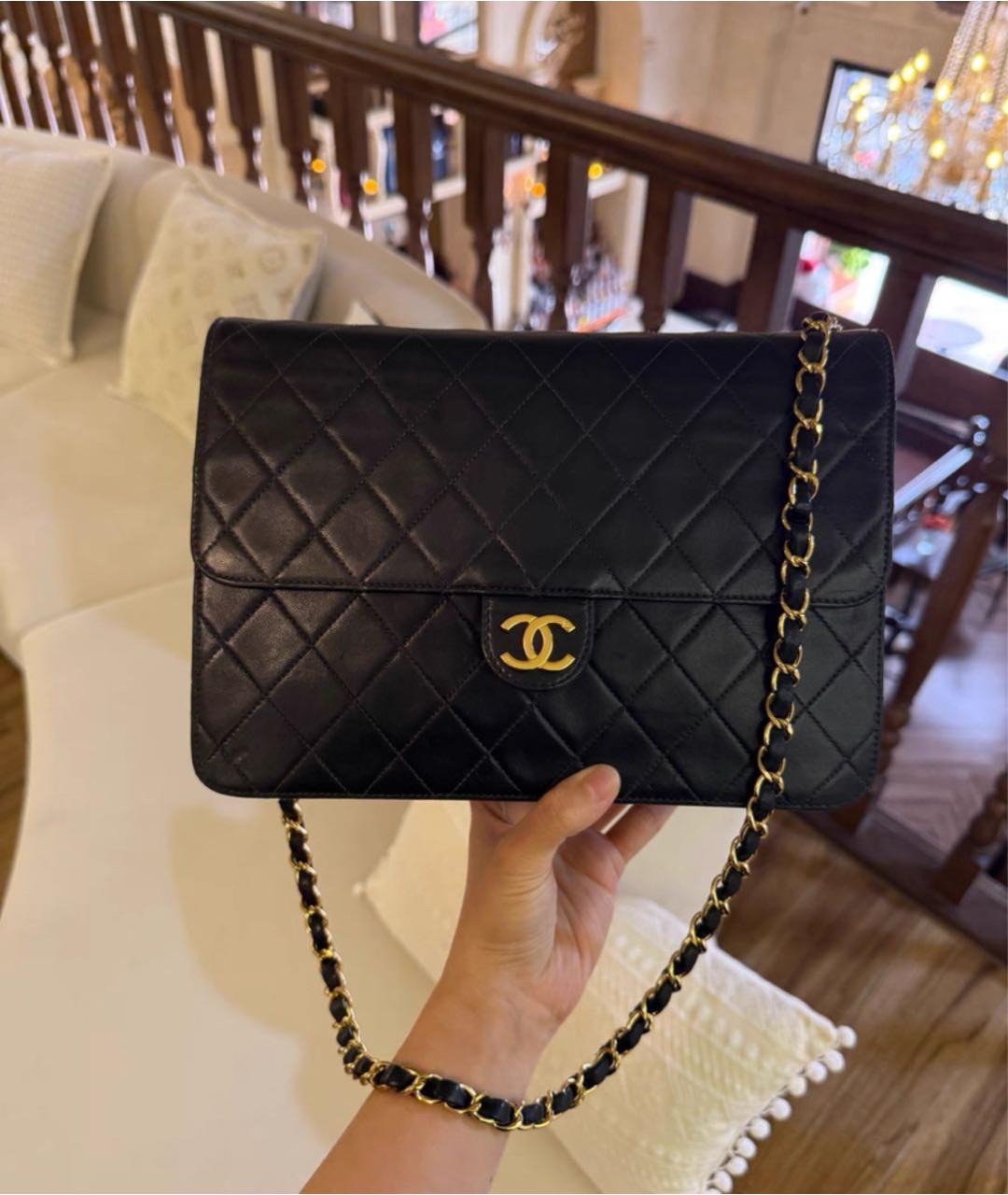 CHANEL Черная кожаная сумка через плечо, фото 3