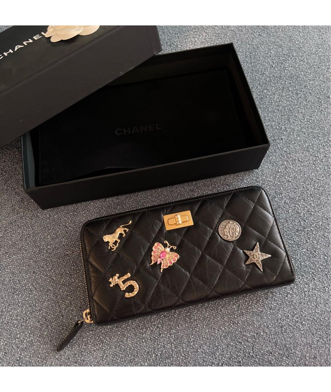 CHANEL Черный кожаный кошелек, фото 3