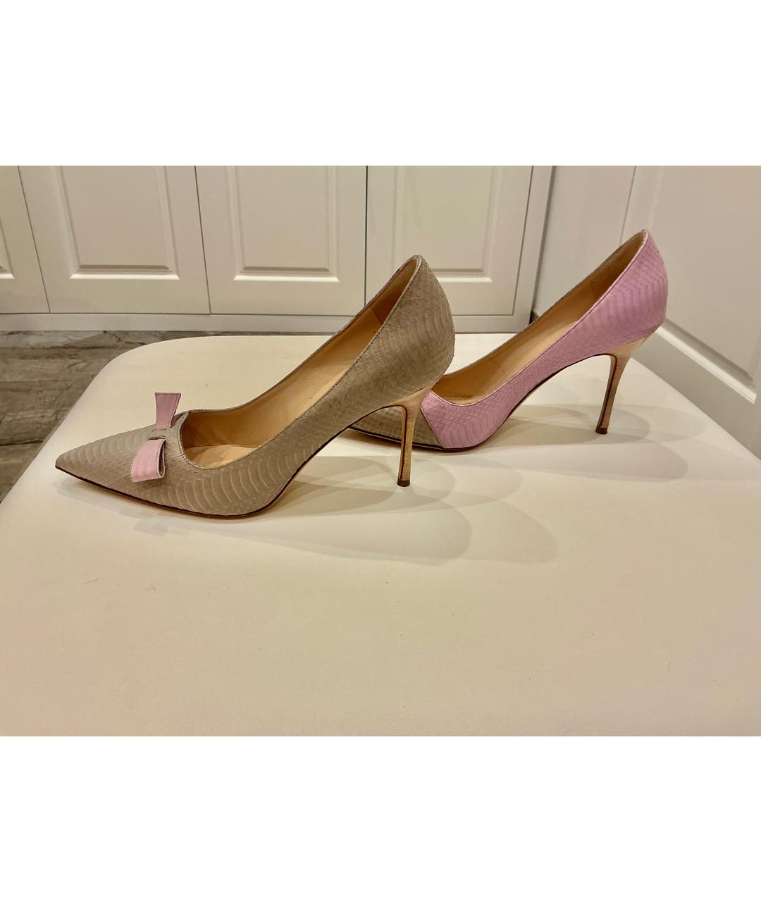 MANOLO BLAHNIK Бежевые кожаные туфли, фото 5