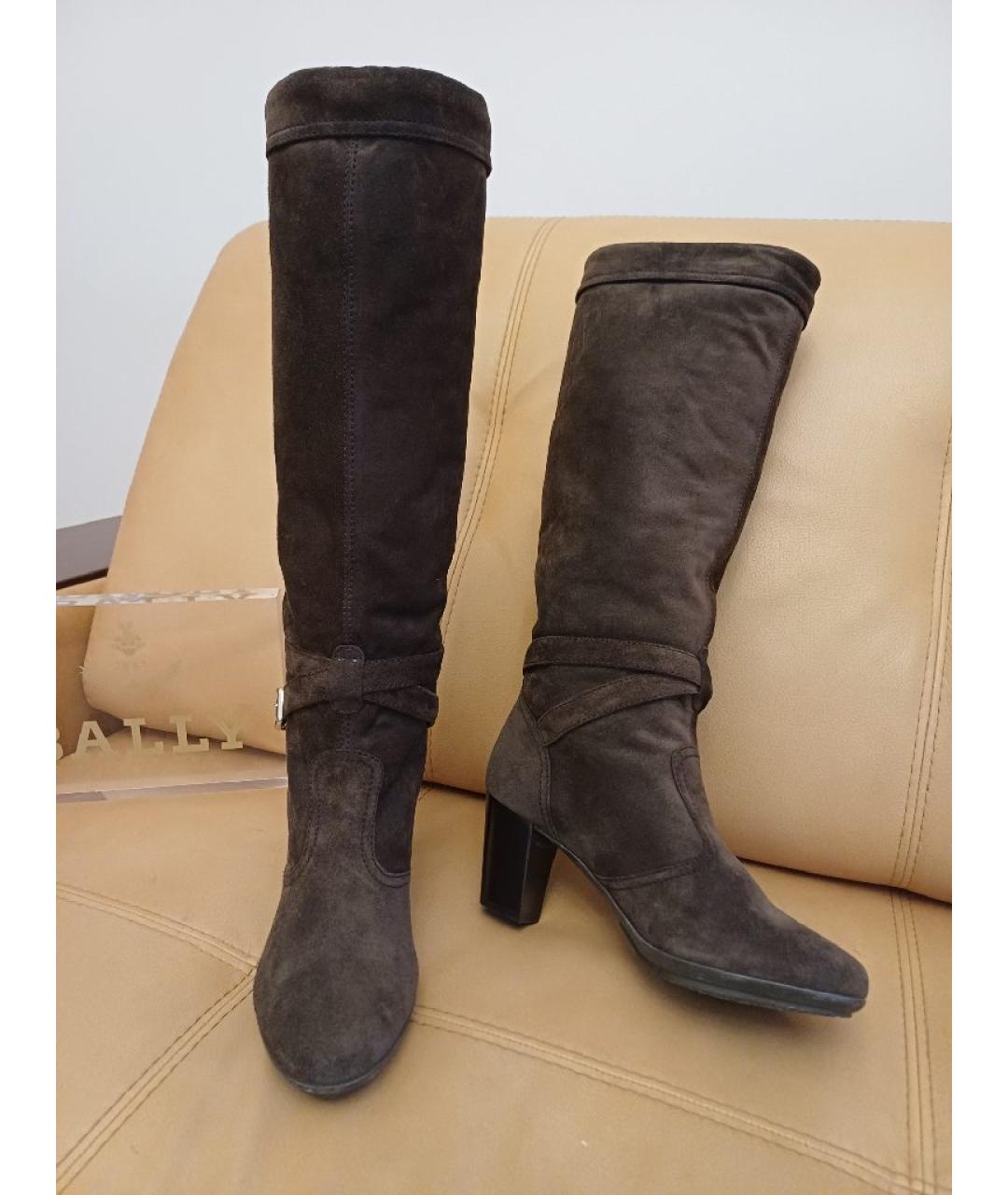 BALLY Коричневые замшевые сапоги, фото 2