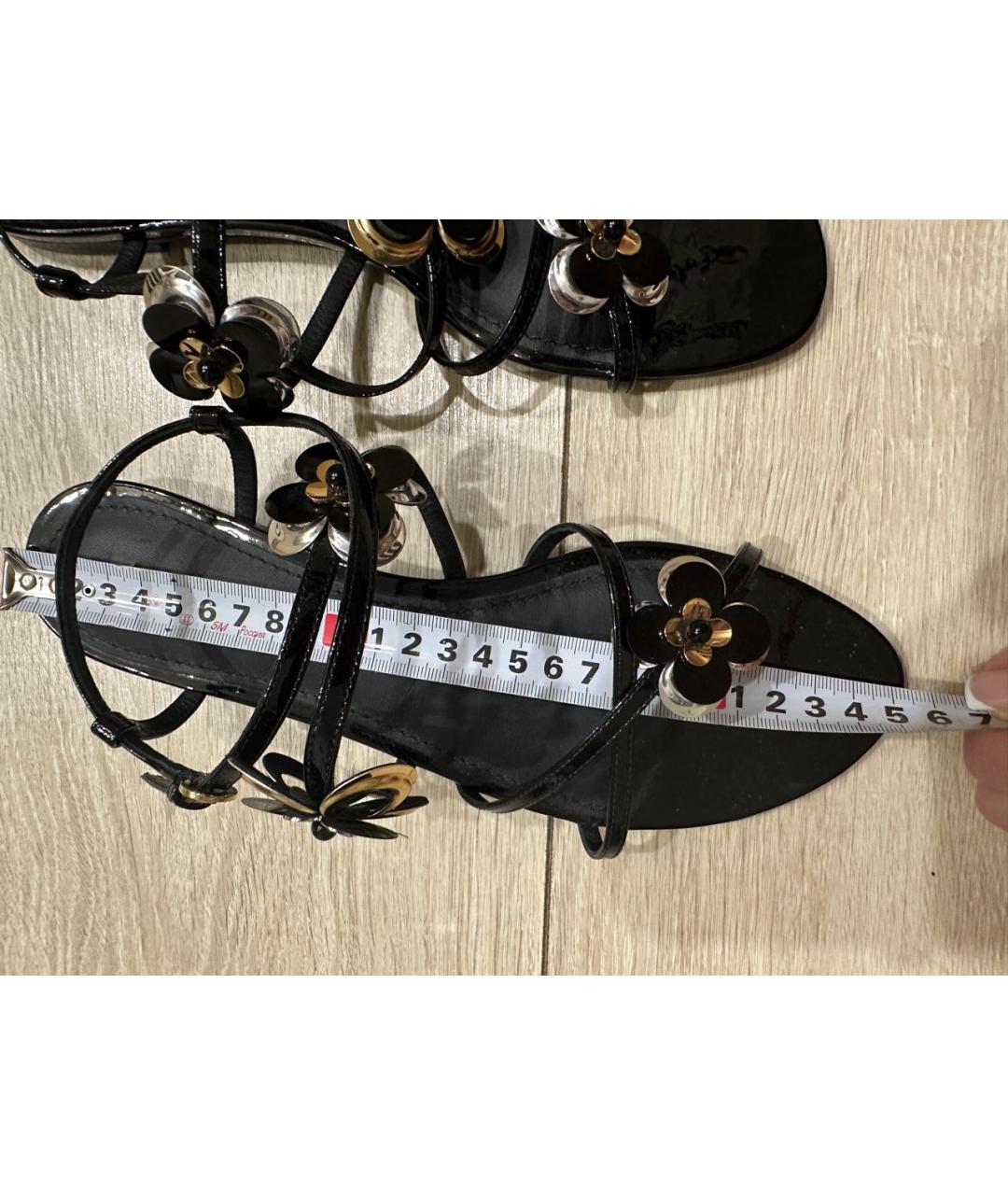 LOUIS VUITTON Черные кожаные сандалии, фото 7