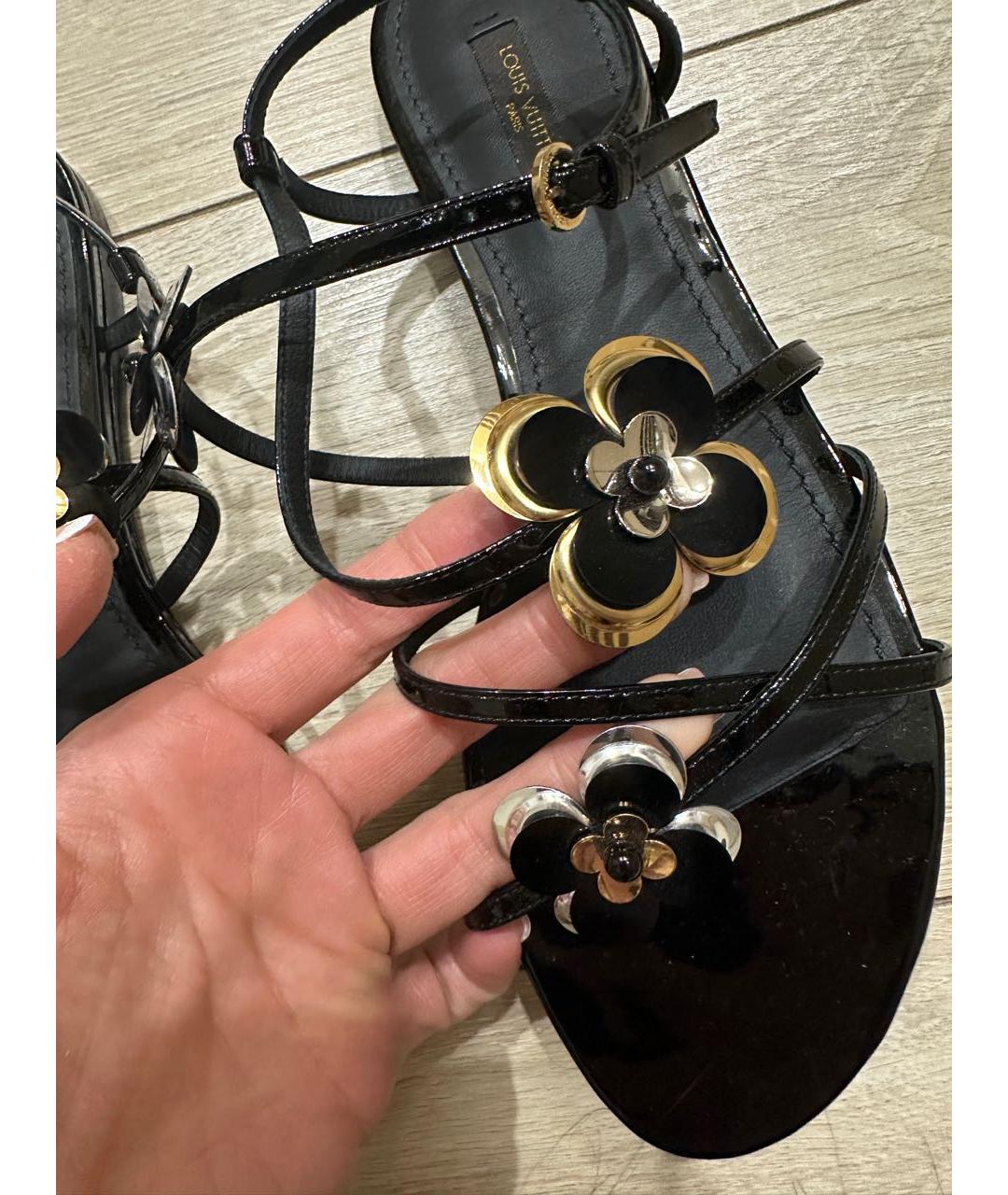 LOUIS VUITTON Черные кожаные сандалии, фото 3
