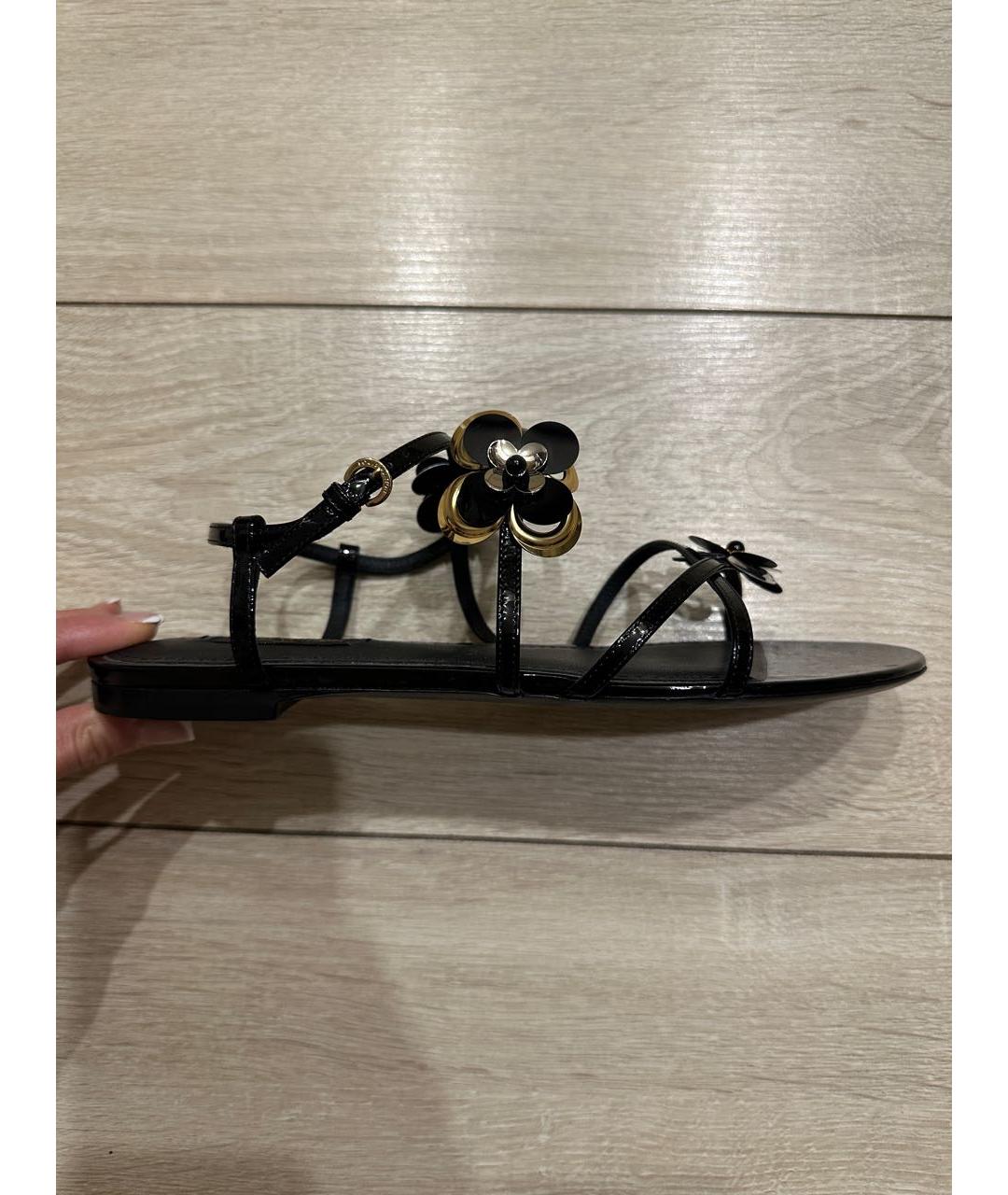 LOUIS VUITTON Черные кожаные сандалии, фото 8