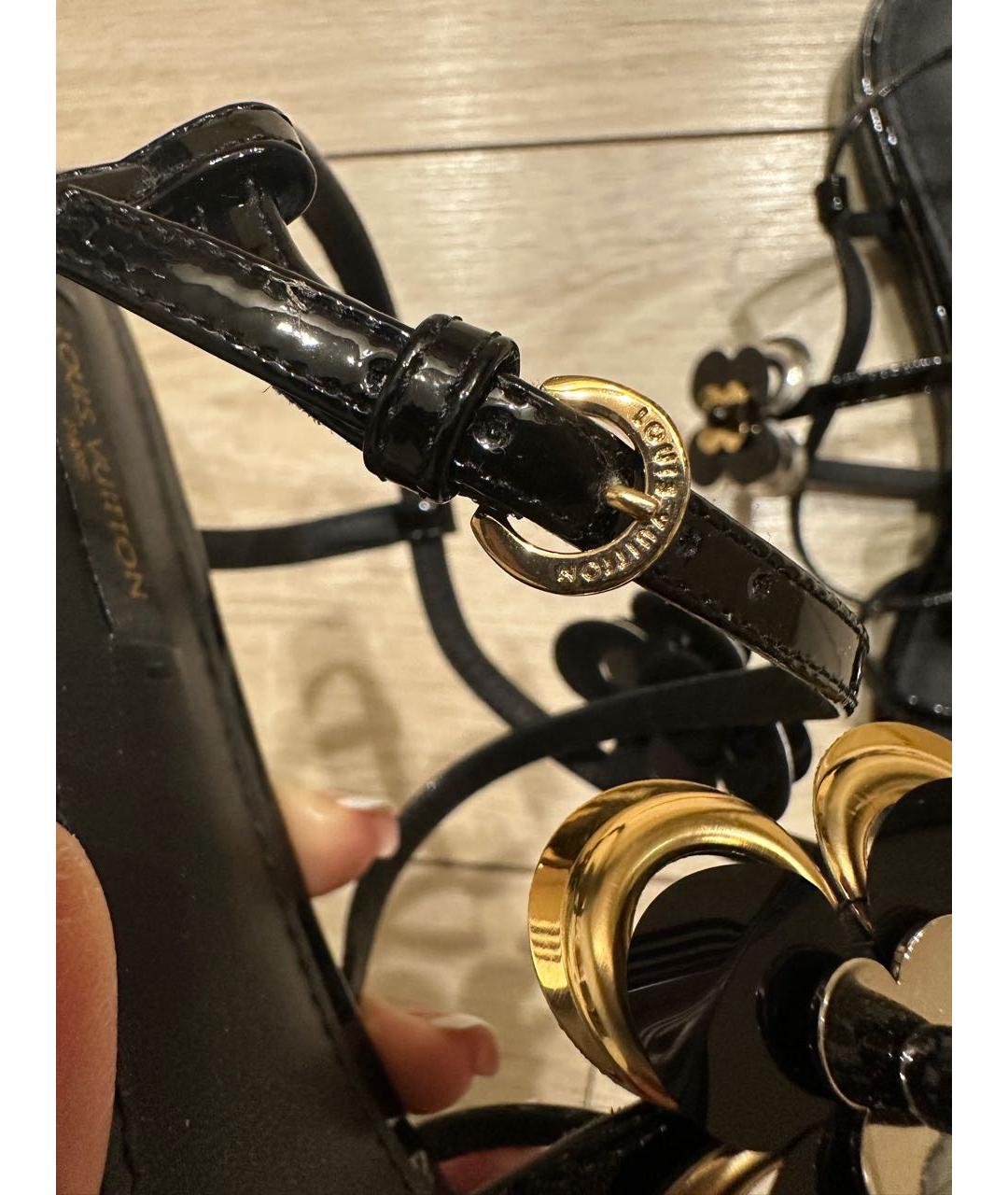 LOUIS VUITTON Черные кожаные сандалии, фото 5
