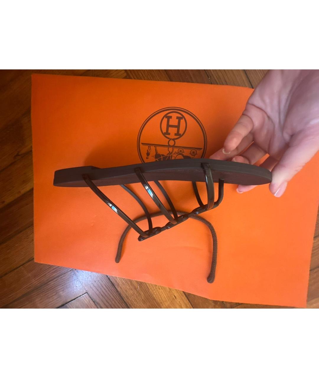 HERMES Черные резиновые шлепанцы, фото 4