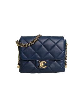 CHANEL Сумка через плечо