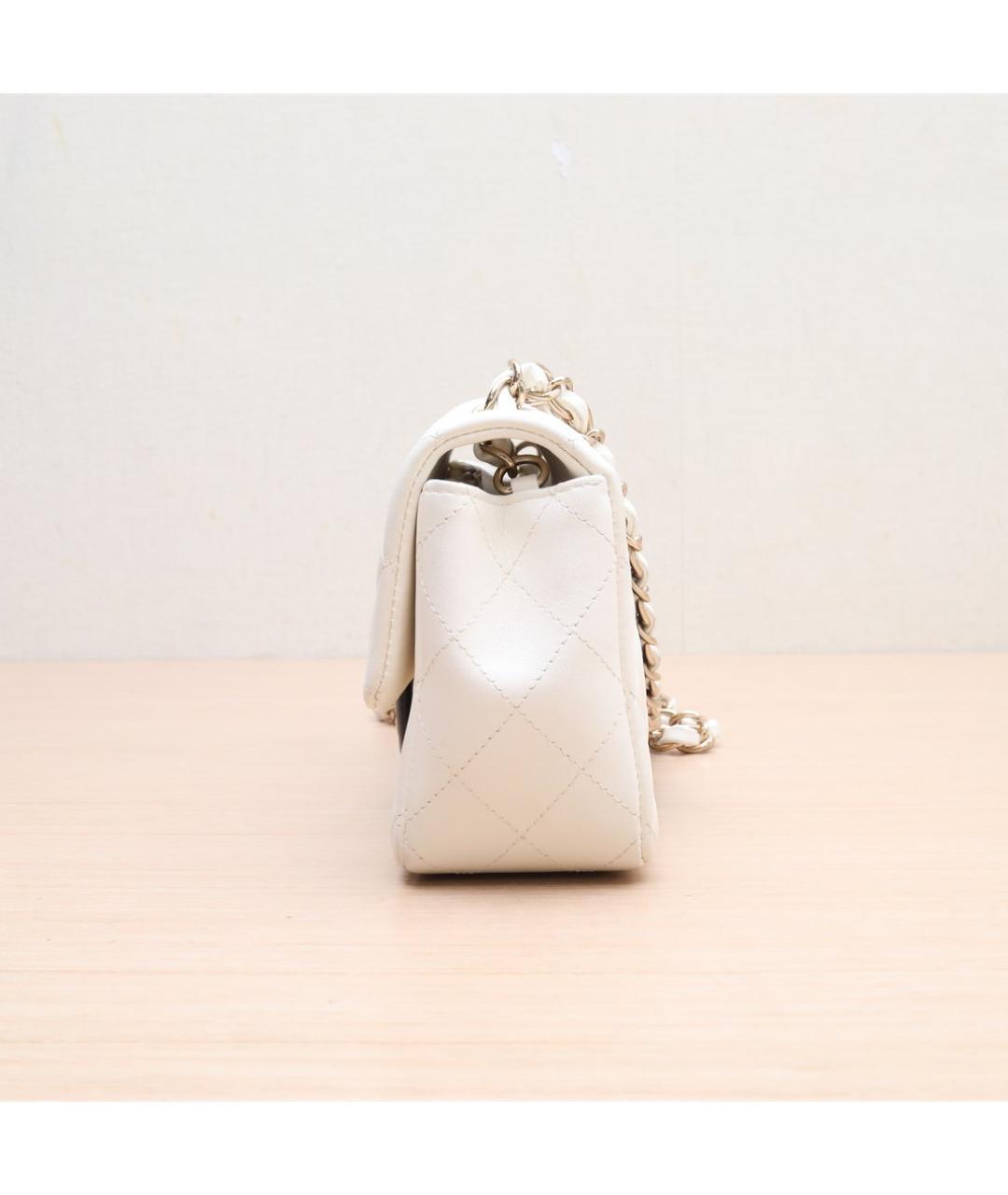 CHANEL Белая кожаная сумка через плечо, фото 4