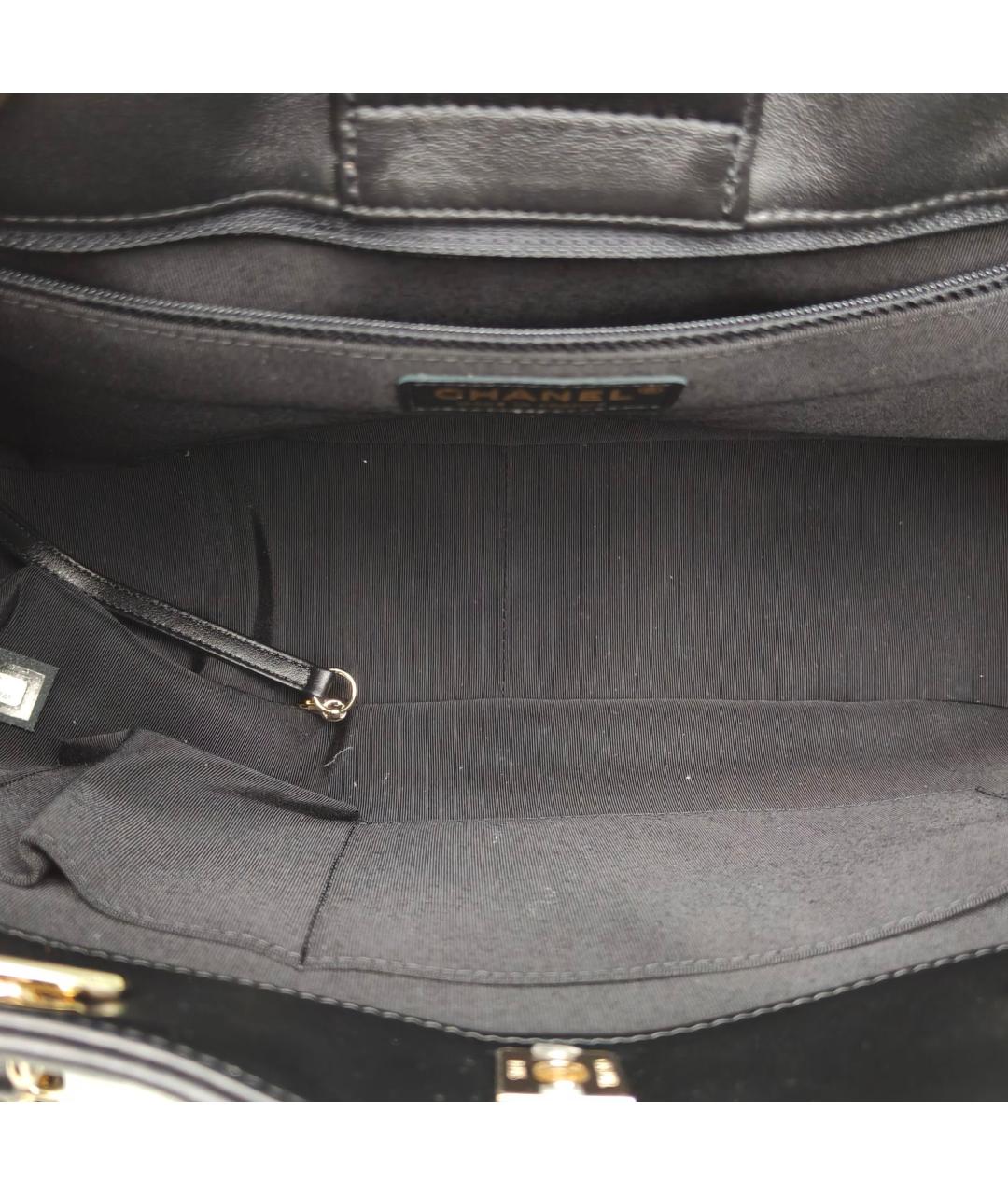 CHANEL Черная кожаная сумка через плечо, фото 8