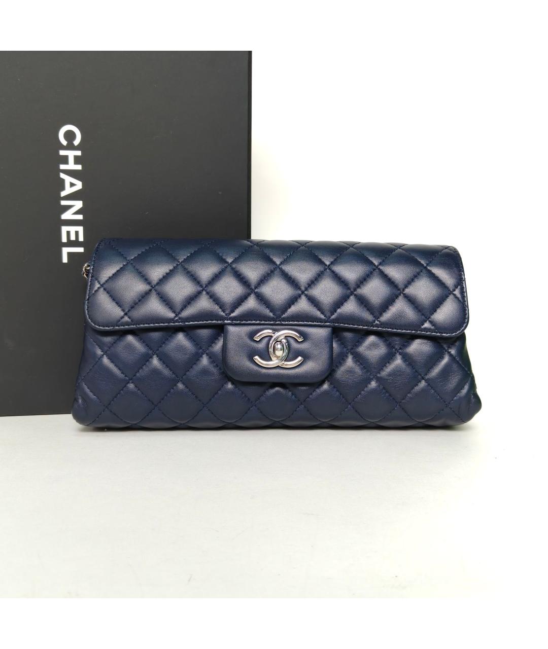 CHANEL Темно-синяя кожаная сумка через плечо, фото 9