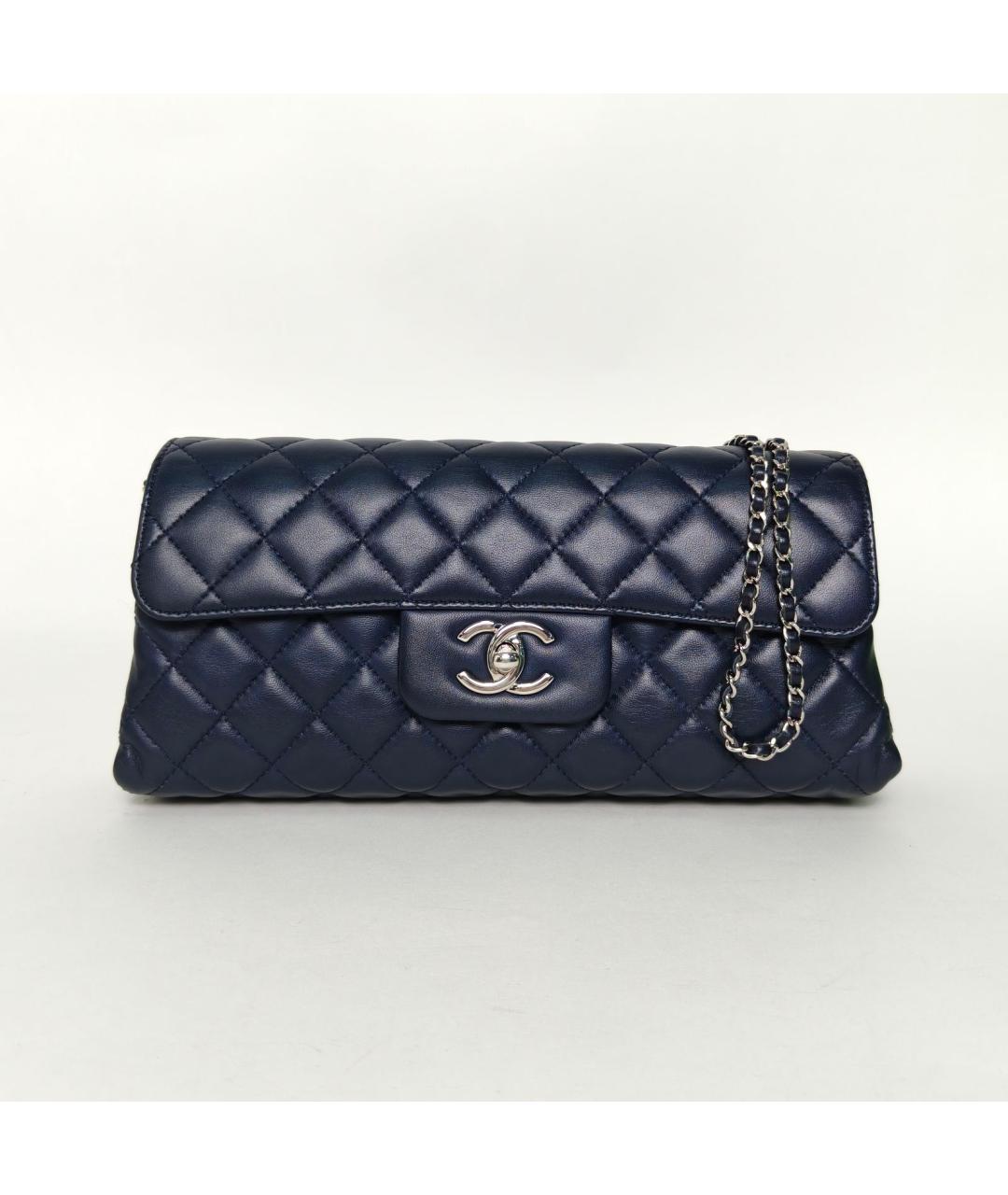 CHANEL Темно-синяя кожаная сумка через плечо, фото 2