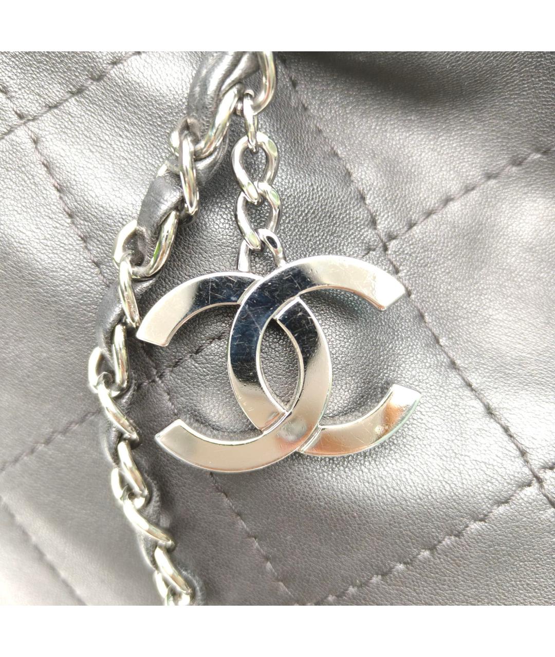 CHANEL Черная кожаная сумка через плечо, фото 7