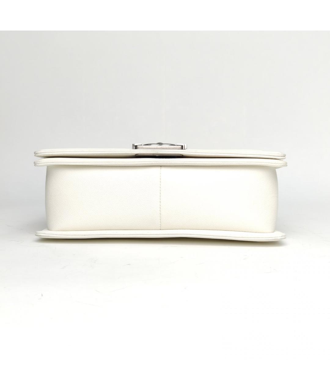 CHANEL Белая кожаная сумка через плечо, фото 6