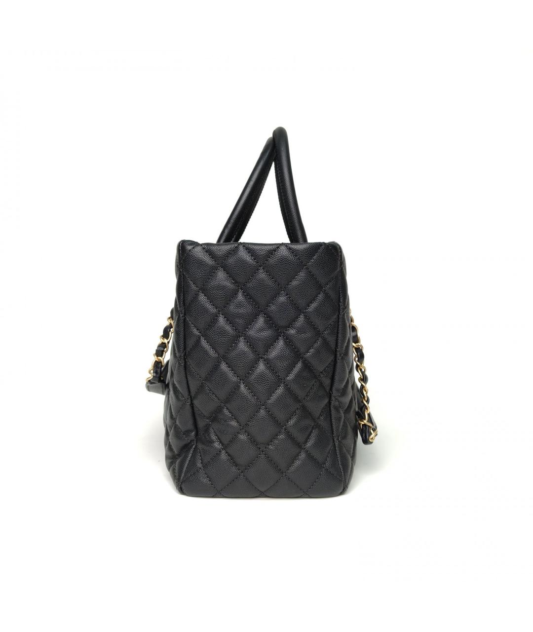 CHANEL Черная кожаная сумка с короткими ручками, фото 5