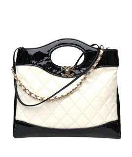 CHANEL Сумка через плечо