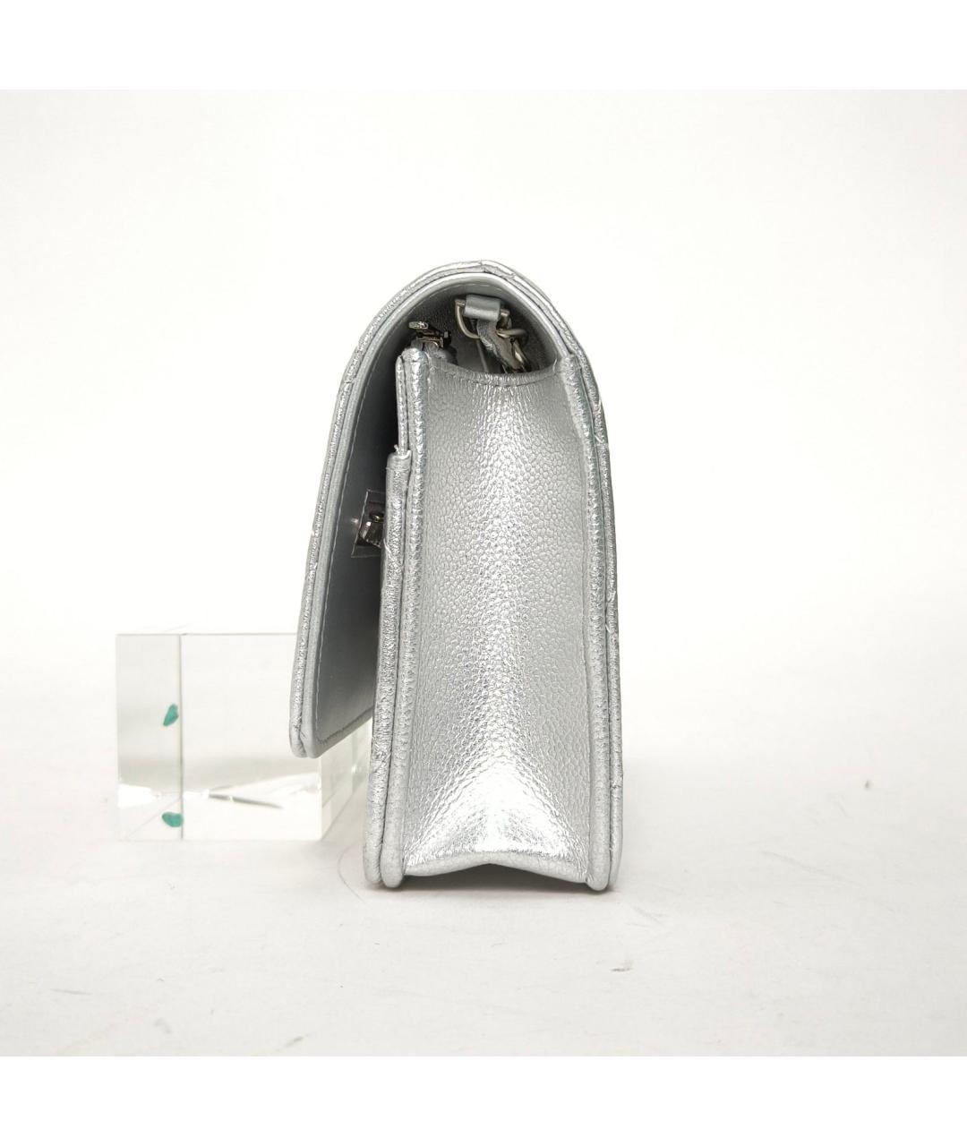 CHANEL Серебряная кожаная сумка через плечо, фото 3