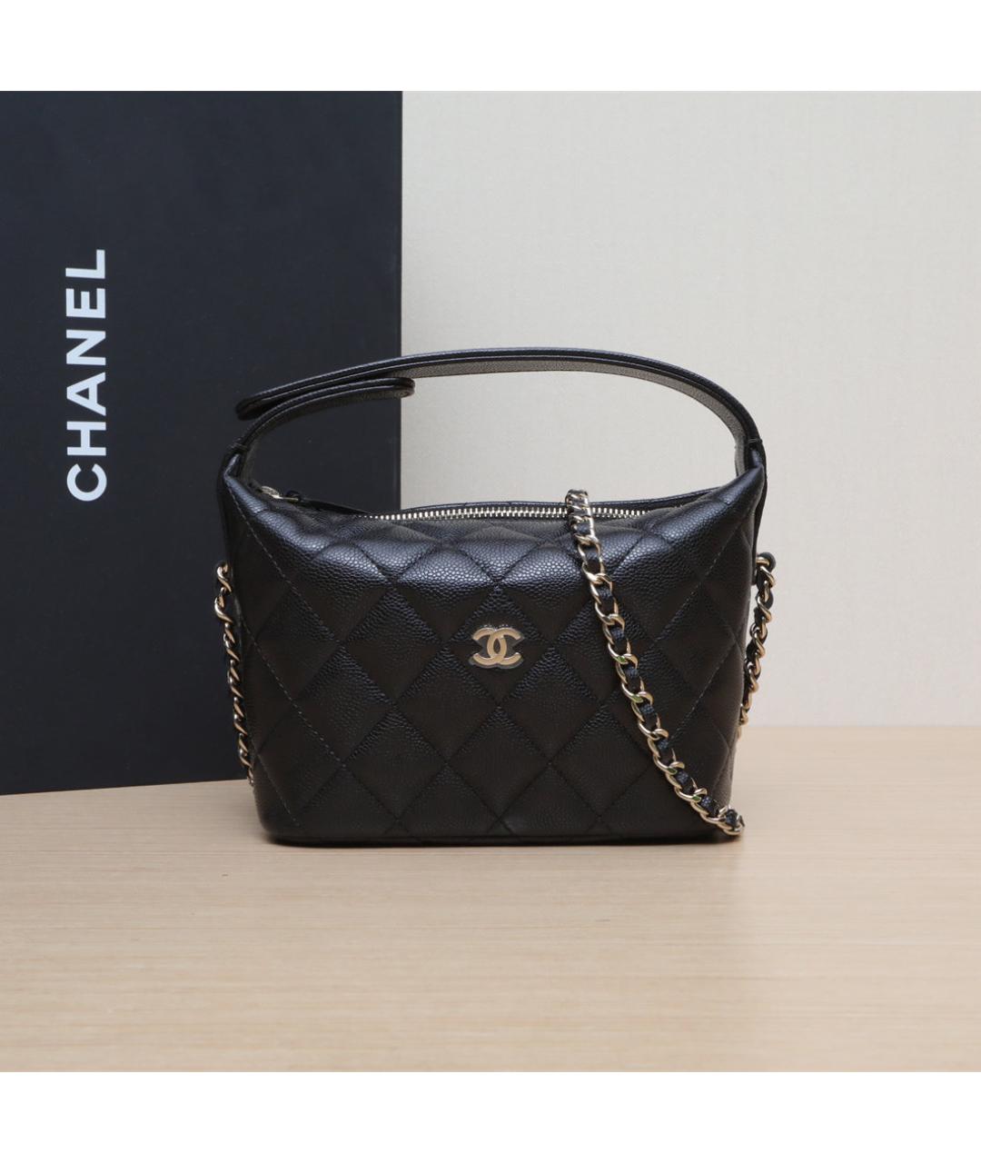 CHANEL Черная кожаная сумка через плечо, фото 2