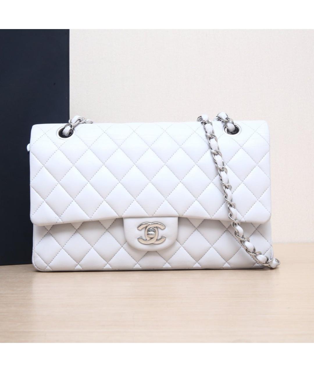 CHANEL Белая кожаная сумка через плечо, фото 2