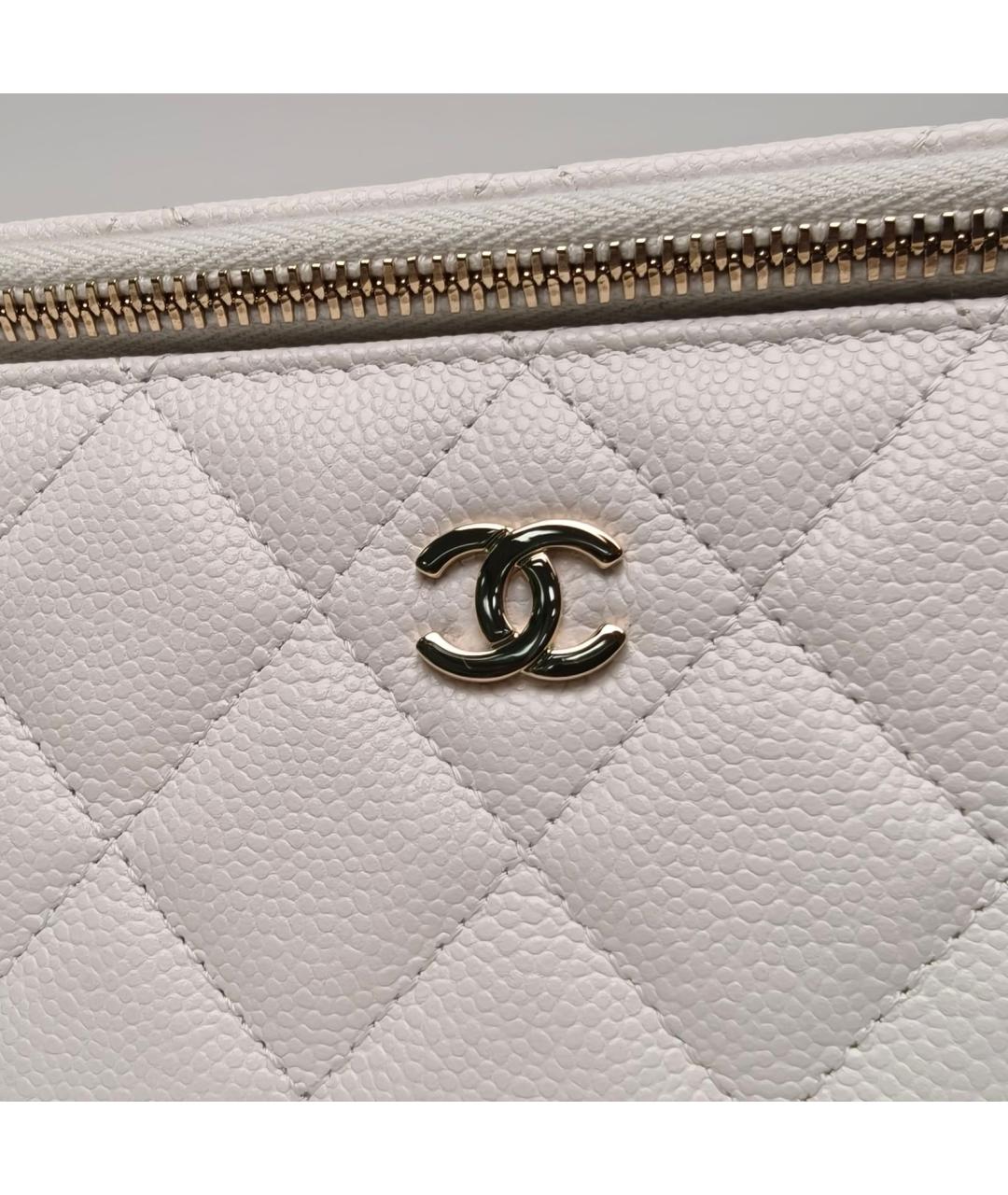 CHANEL Белая кожаная сумка через плечо, фото 7