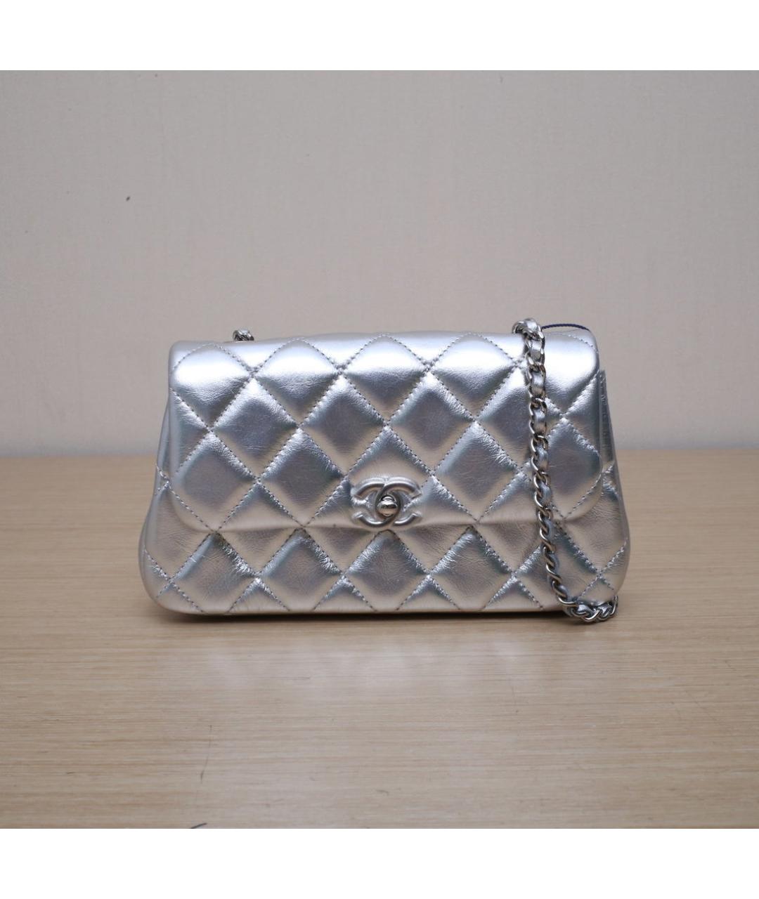 CHANEL Серебряная кожаная сумка через плечо, фото 3