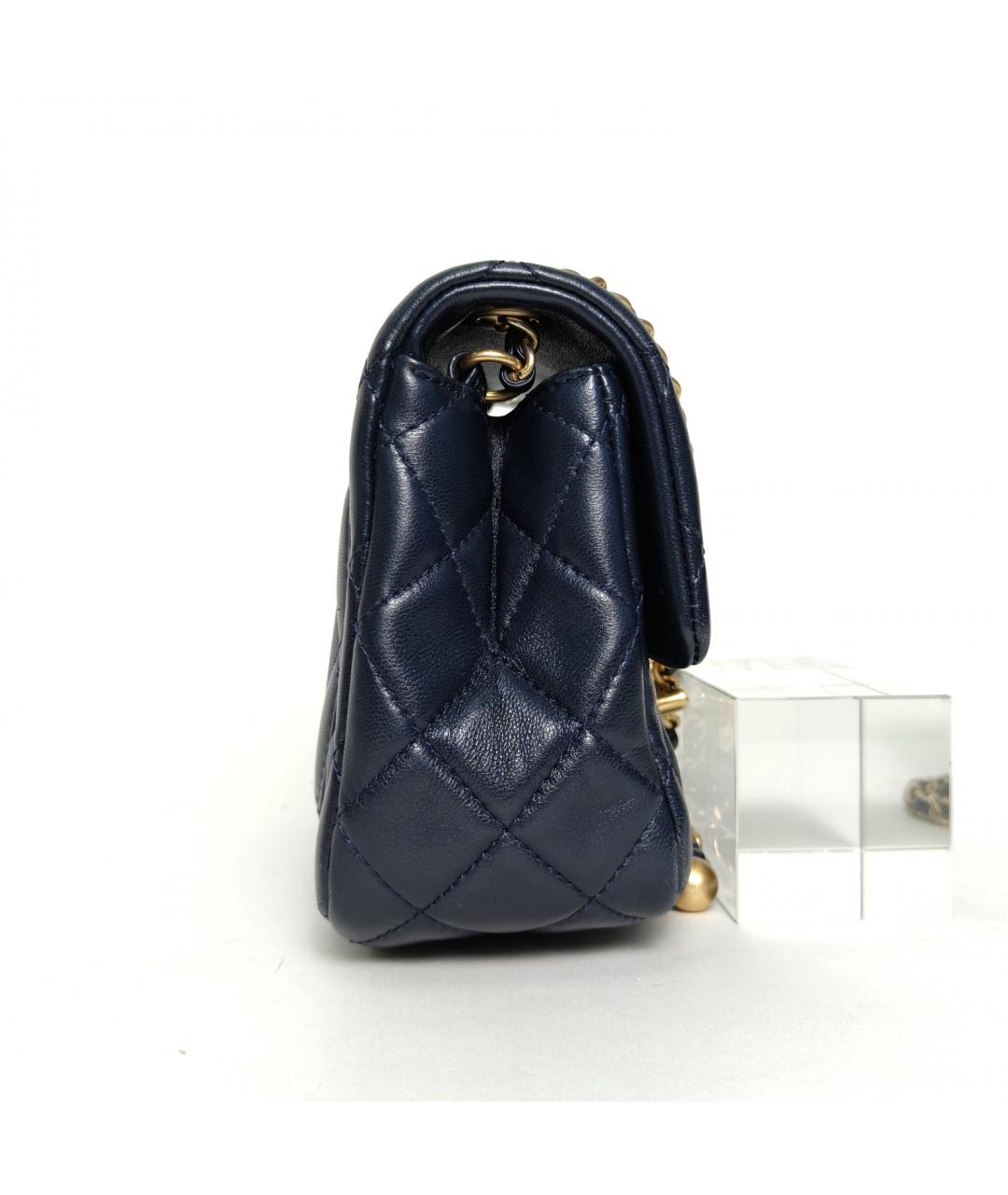 CHANEL Темно-синяя кожаная сумка через плечо, фото 3