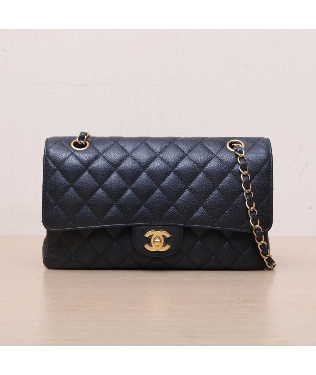 CHANEL Черная кожаная сумка через плечо, фото 3