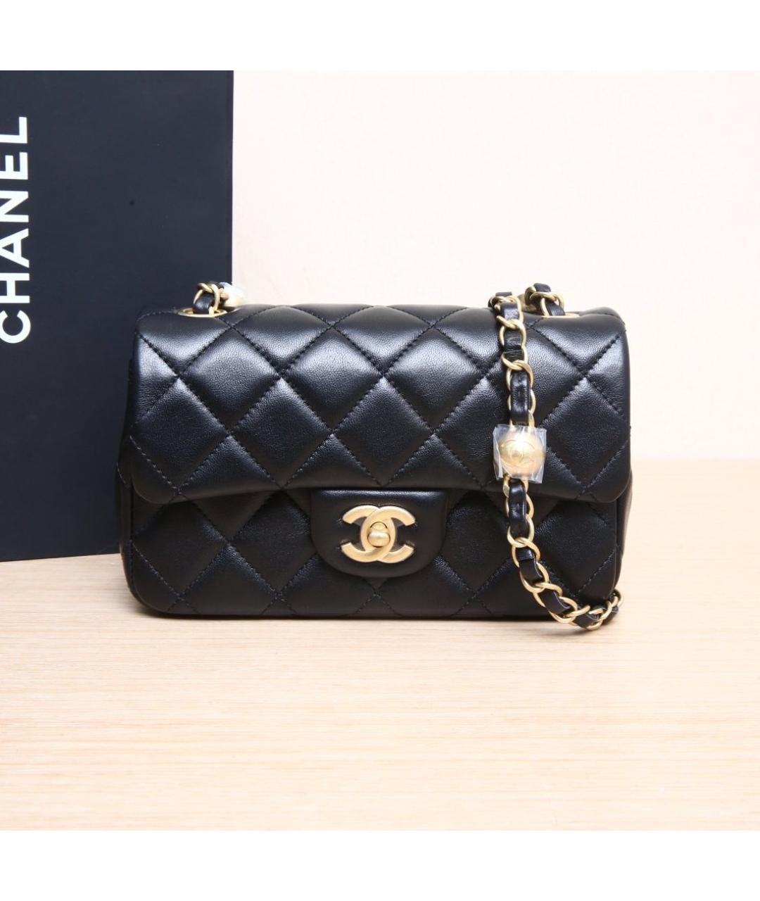 CHANEL Черная кожаная сумка через плечо, фото 2