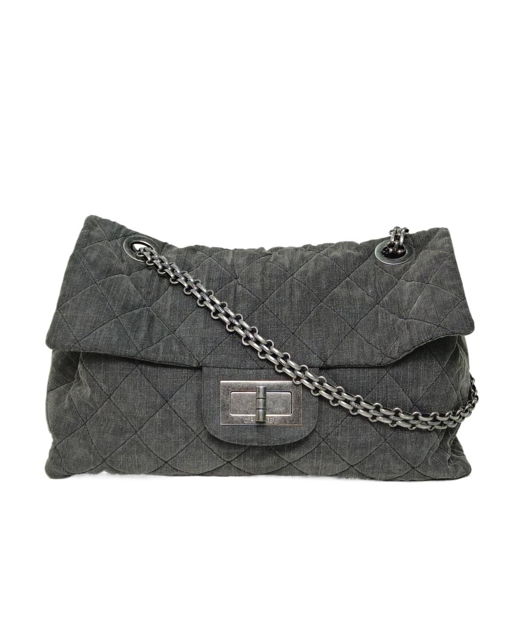 CHANEL Серая деним сумка через плечо, фото 1