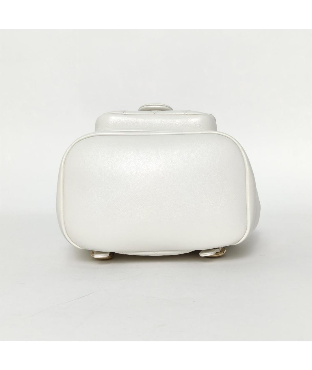 CHANEL Белый кожаный рюкзак, фото 6