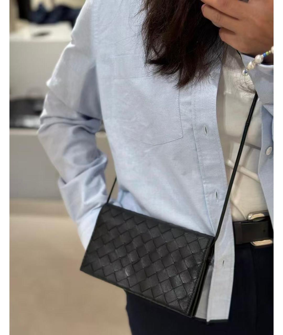 BOTTEGA VENETA Черная кожаная сумка через плечо, фото 5