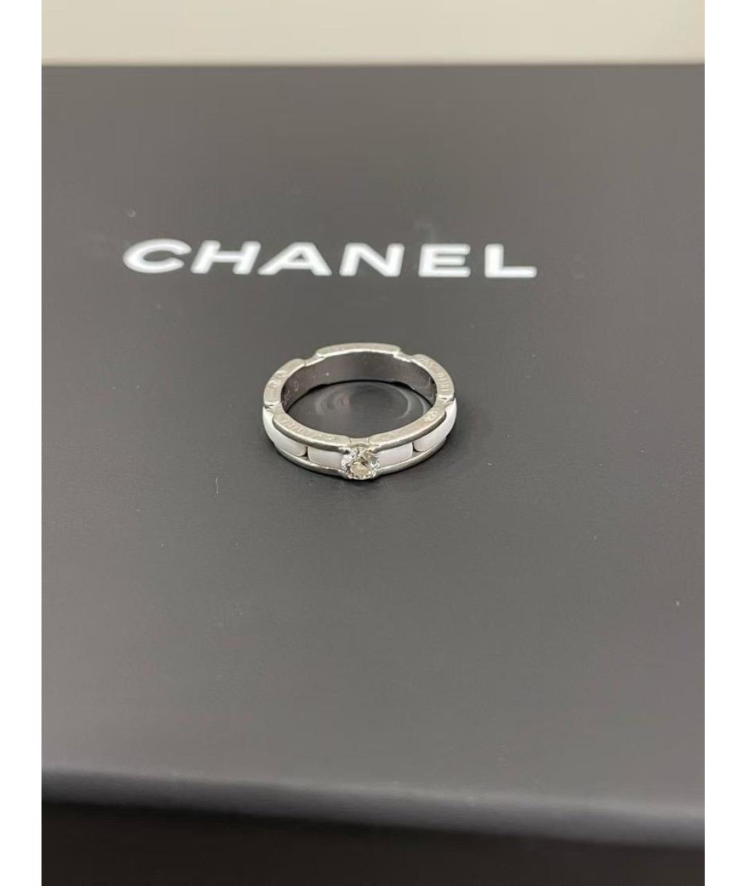 CHANEL Белое кольцо из белого золота, фото 3