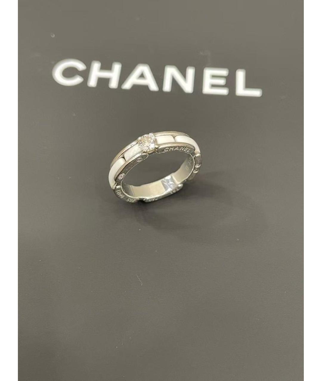 CHANEL Белое кольцо из белого золота, фото 4