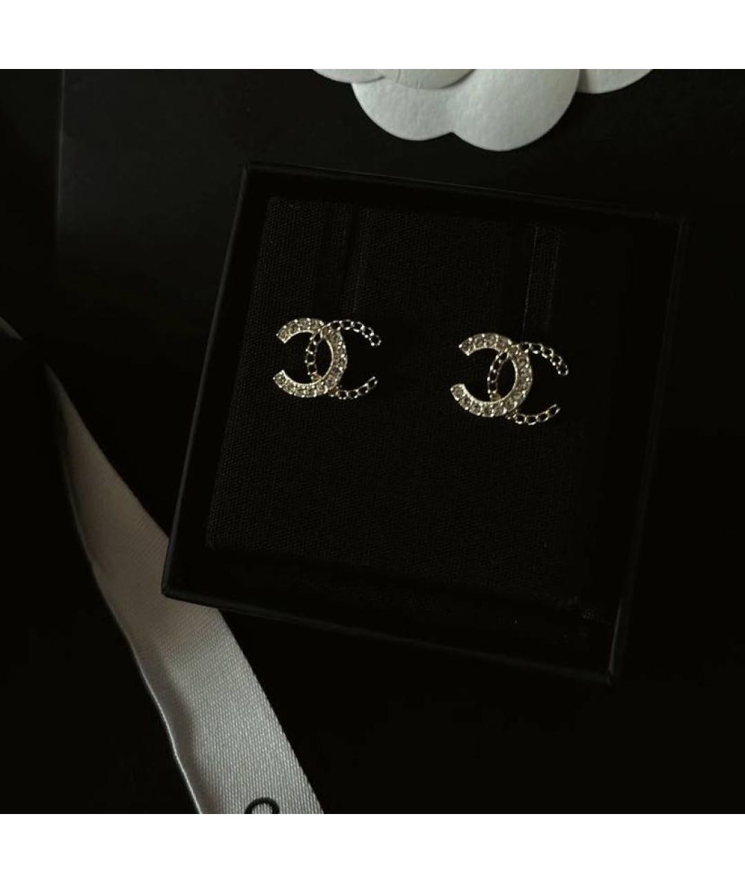 CHANEL Золотые металлические серьги, фото 3