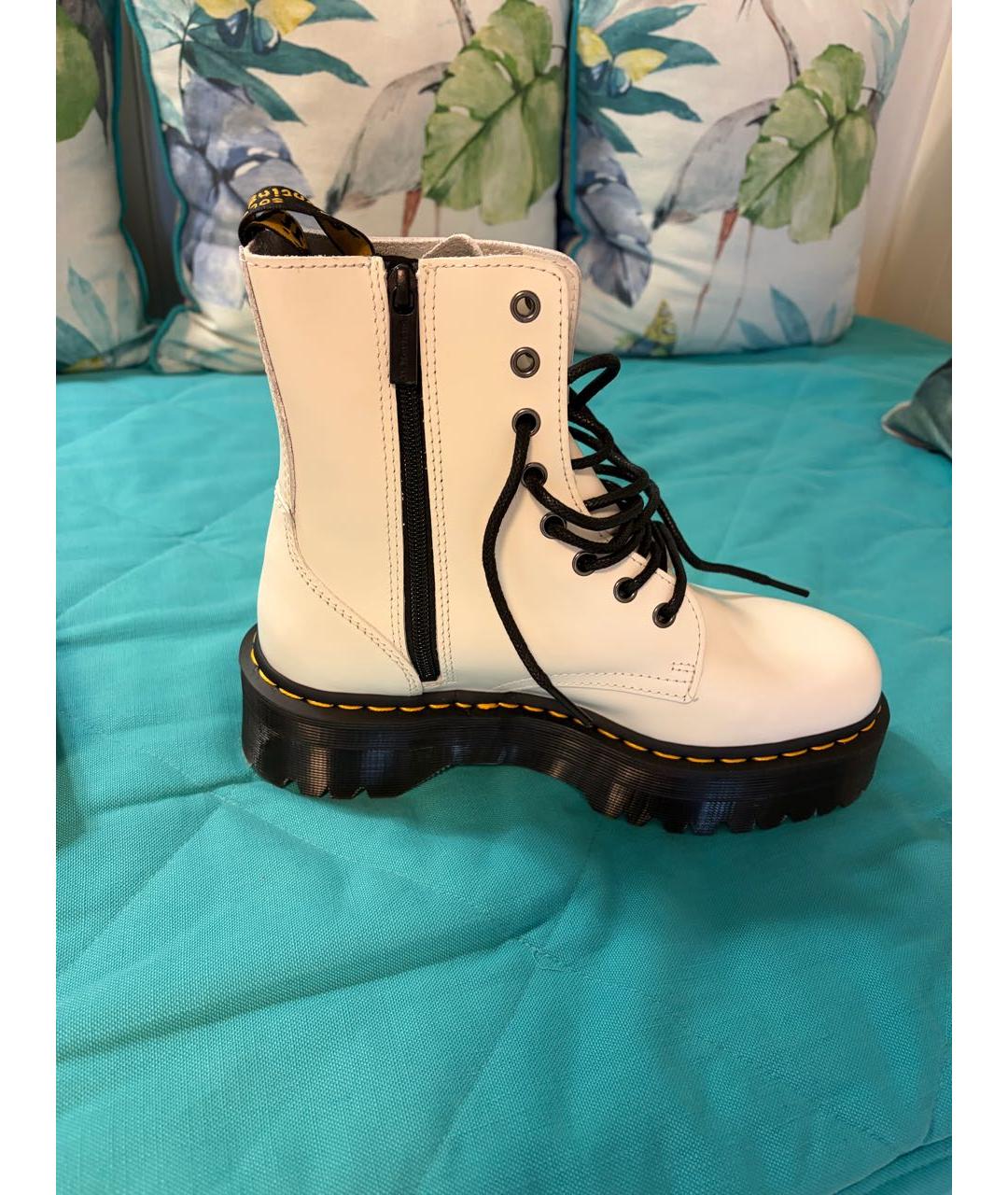 DR. MARTENS Белые кожаные ботинки, фото 2