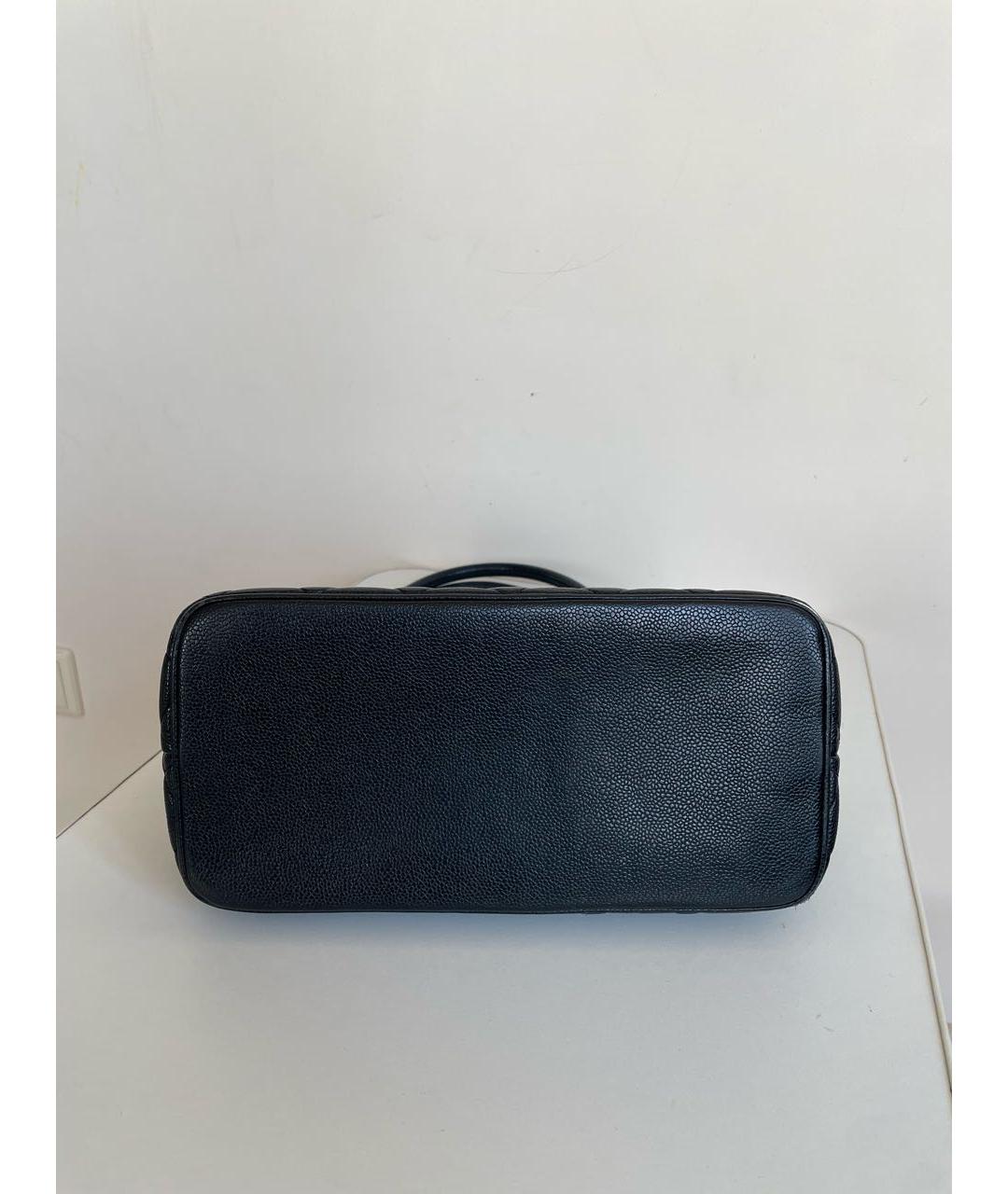 CHANEL Черная кожаная сумка тоут, фото 5