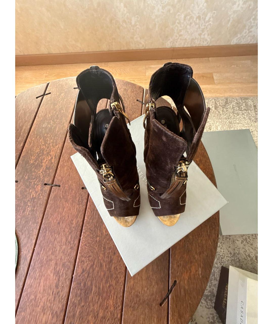 GIAN MARCO LORENZI Коричневые замшевые ботильоны, фото 3