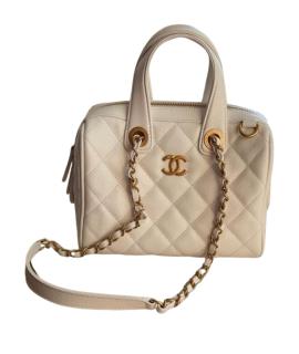 CHANEL Сумка через плечо