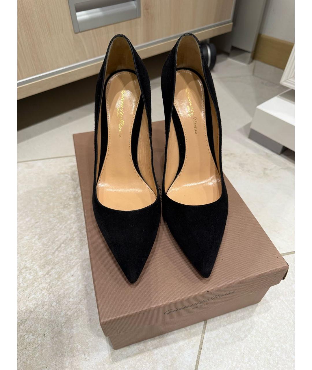 GIANVITO ROSSI Черные замшевые туфли, фото 2