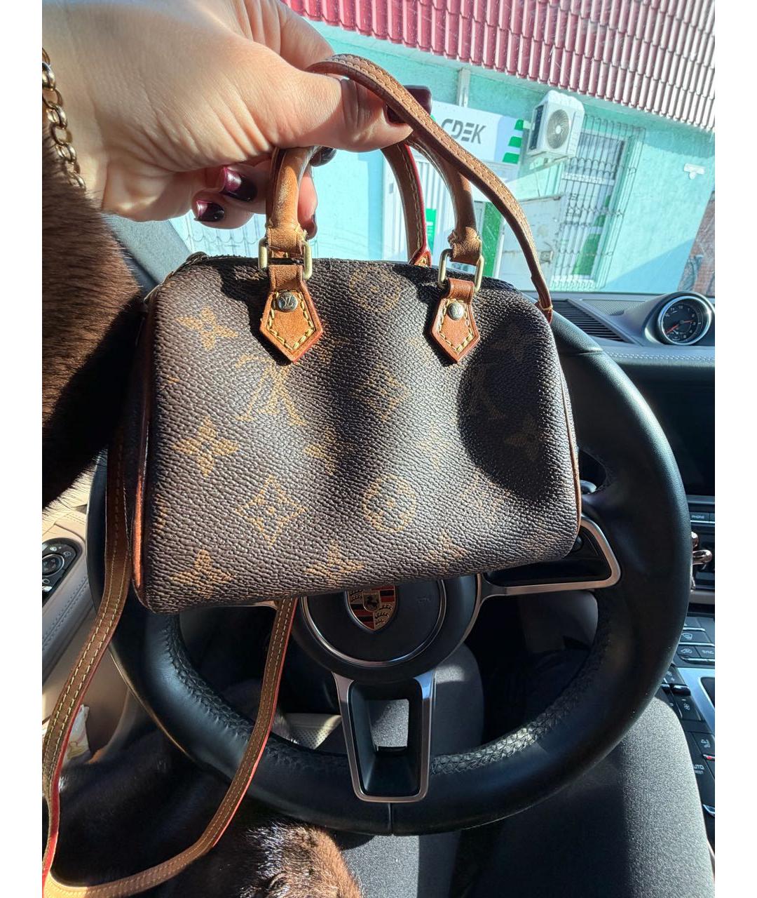 LOUIS VUITTON Коричневая сумка с короткими ручками, фото 5