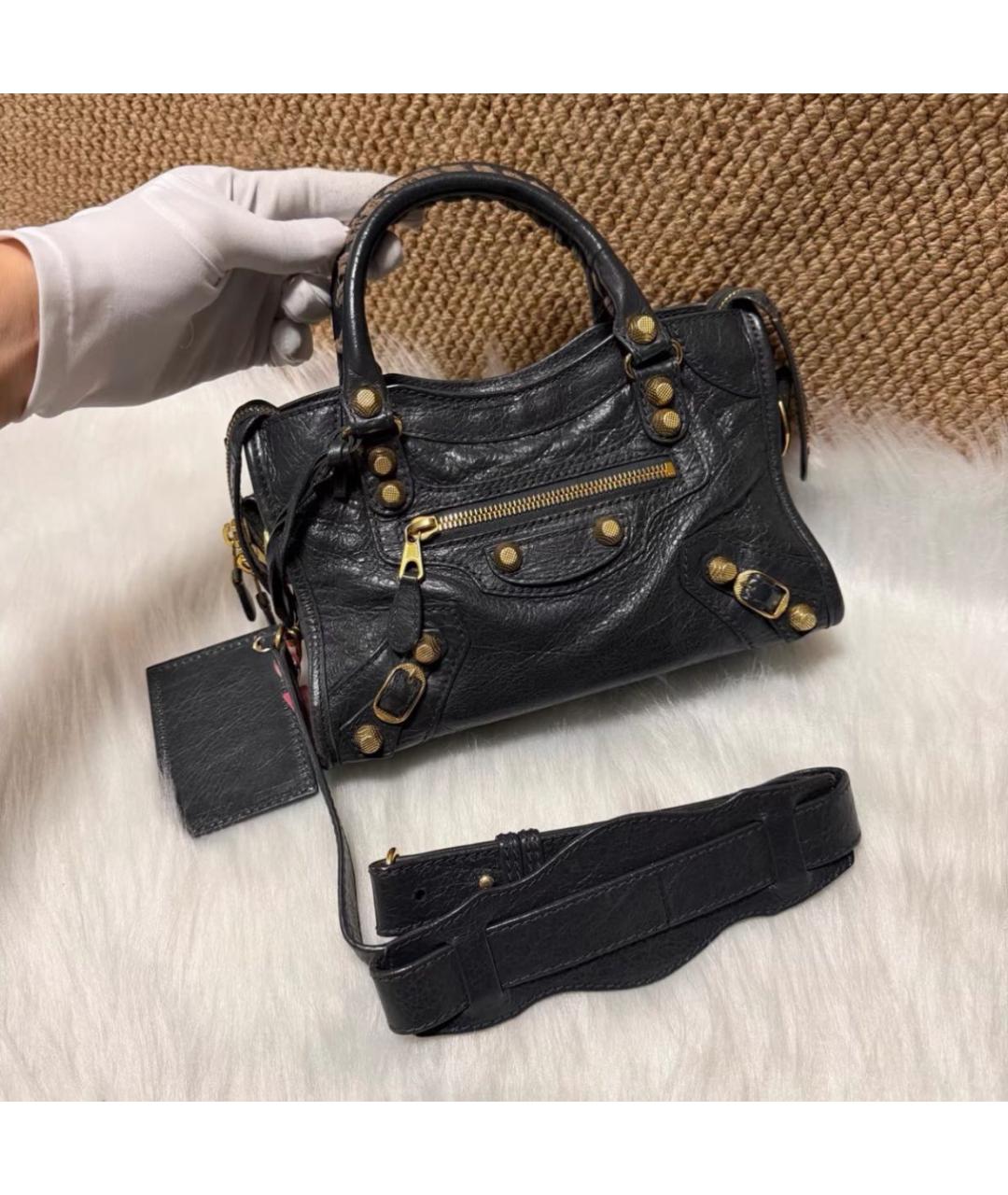 BALENCIAGA Черная кожаная сумка с короткими ручками, фото 2