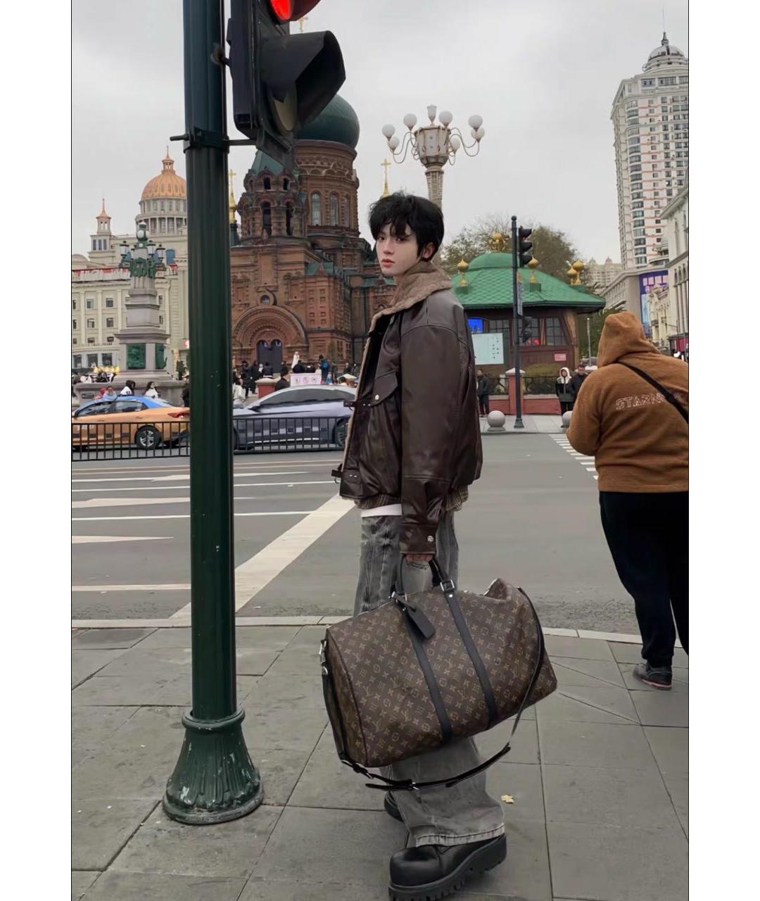 LOUIS VUITTON Коричневая дорожная/спортивная сумка, фото 2