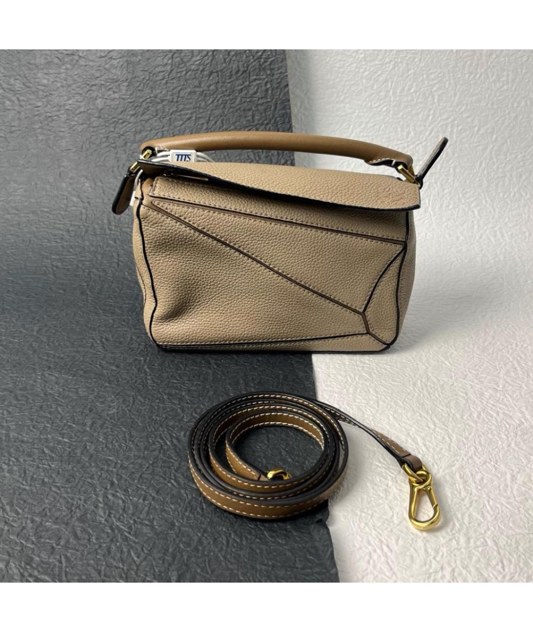 LOEWE Бежевая кожаная сумка с короткими ручками, фото 2
