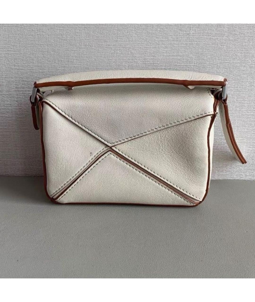 LOEWE Бежевая кожаная сумка с короткими ручками, фото 4