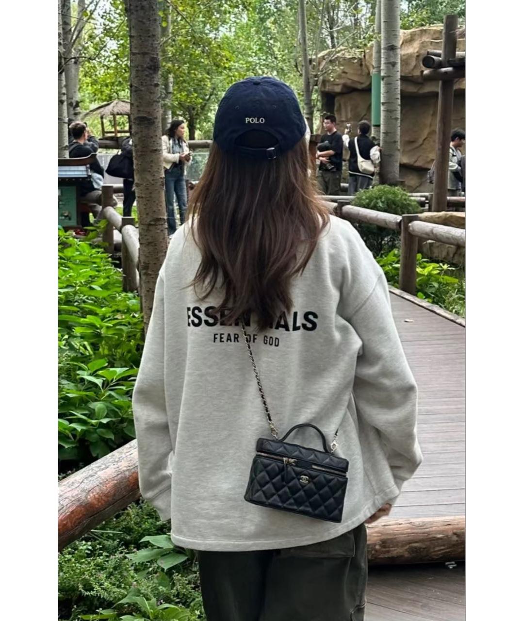 CHANEL Кожаная сумка через плечо, фото 3