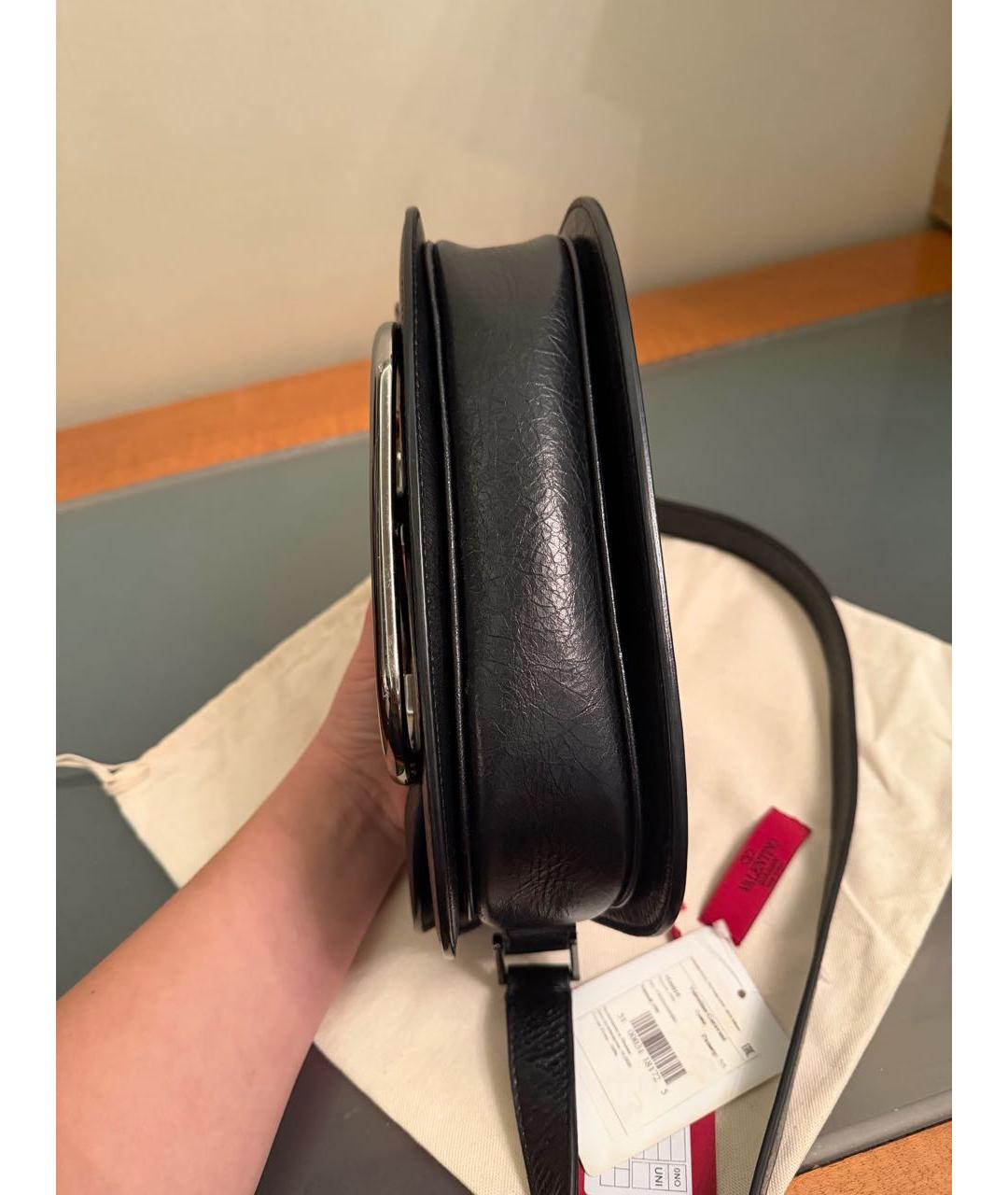 VALENTINO Черная кожаная сумка через плечо, фото 4