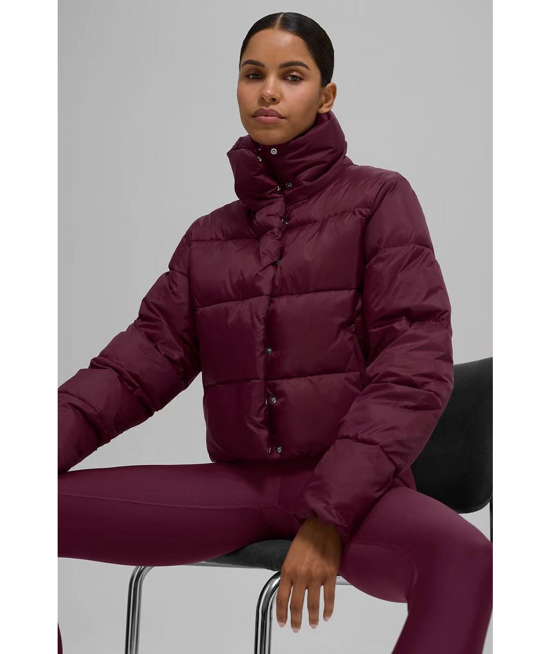 ALO YOGA Бордовая куртка, фото 2